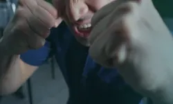 Агрессивный мужчина